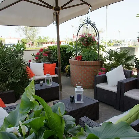 Lorena Hotel